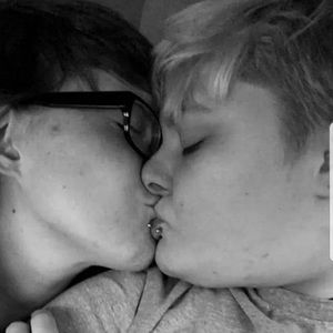 Meet your Posher, Sky